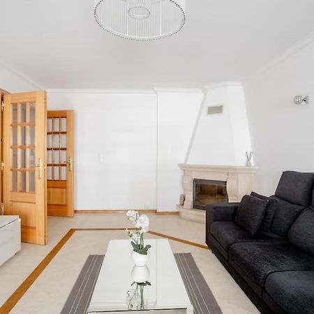 Apartamento Em Lisboa, Perto De Sintra Fontainhas  Exteriör bild