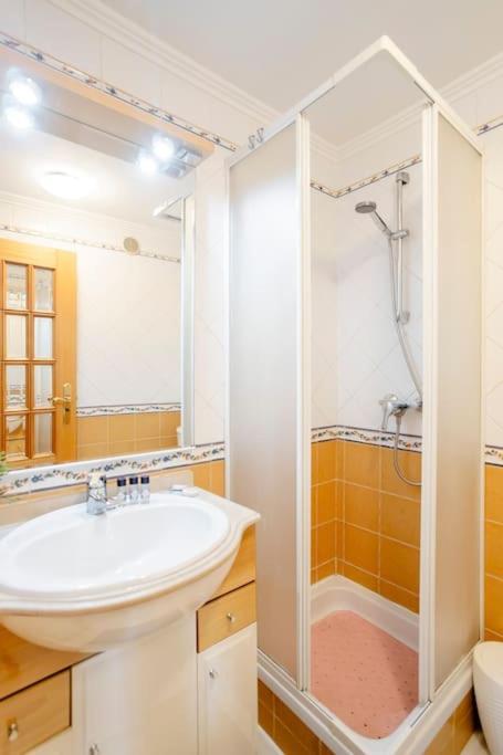 Apartamento Em Lisboa, Perto De Sintra Fontainhas  Exteriör bild