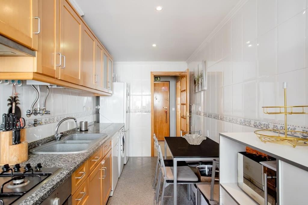 Apartamento Em Lisboa, Perto De Sintra Fontainhas  Exteriör bild